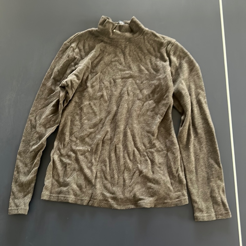 mock  neck 100% cotton